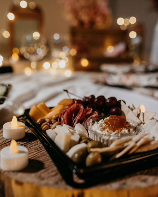 Autumn Tablescapes & Comforting Cheese: Your October Inspiration