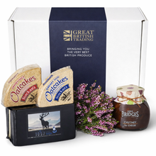 Scottish Cheese Gift Hamper with 1057 Extra Mature Cheddar, Chutney and Oatcakes