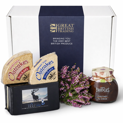 Scottish Cheese Gift Hamper with 1057 Extra Mature Cheddar, Chutney and Oatcakes