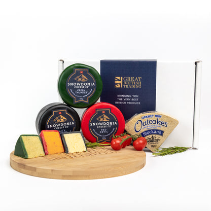 Snowdonia Cheese Classic Trio with Thin Orkney Oatcakes