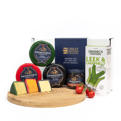 Welsh Gift Hamper with Snowdonia Cheese, Onion Chutney and Cradocs Leek Crackers