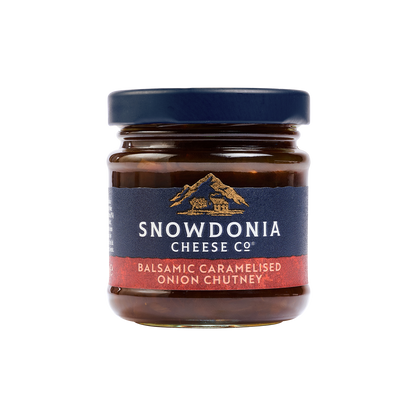 Welsh Gift Hamper with Snowdonia Cheese, Onion Chutney and Cradocs Leek Crackers