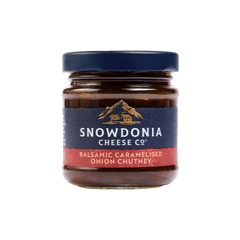 Welsh Gift Hamper with Snowdonia Cheese, Onion Chutney and Cradocs Leek Crackers