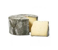 Cornish Yarg Whole Wheel 1kg